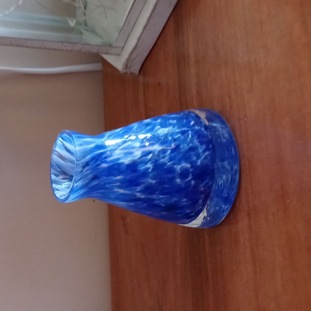 LAST CHANCE Glass vase